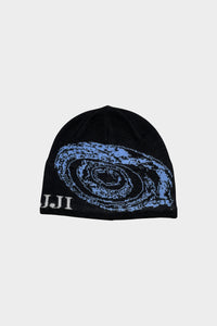 FFUJJI Spiral Beanie in Noir, Blue and Arctic - Japanese-inspired hiking beanie front view